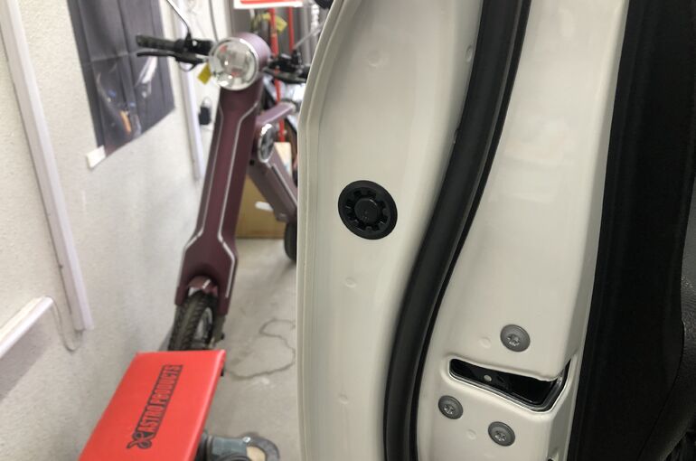 92AD5423-6BCB-4D37-B7EA-8B55E7568DB5