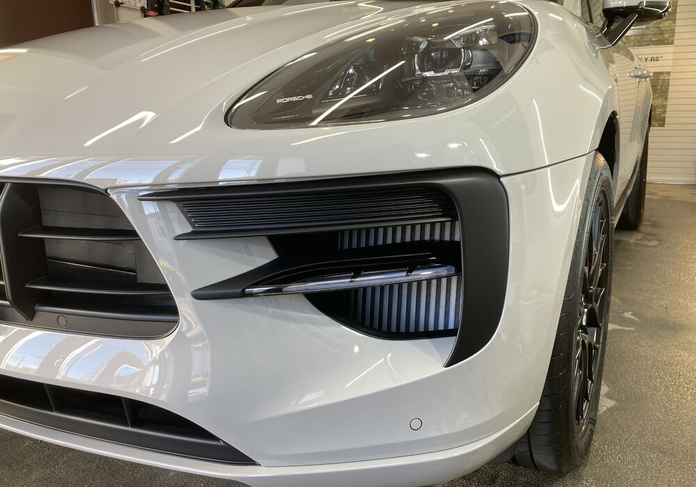 7E288D49-5A57-4E09-86F1-E774EA0A9B6F