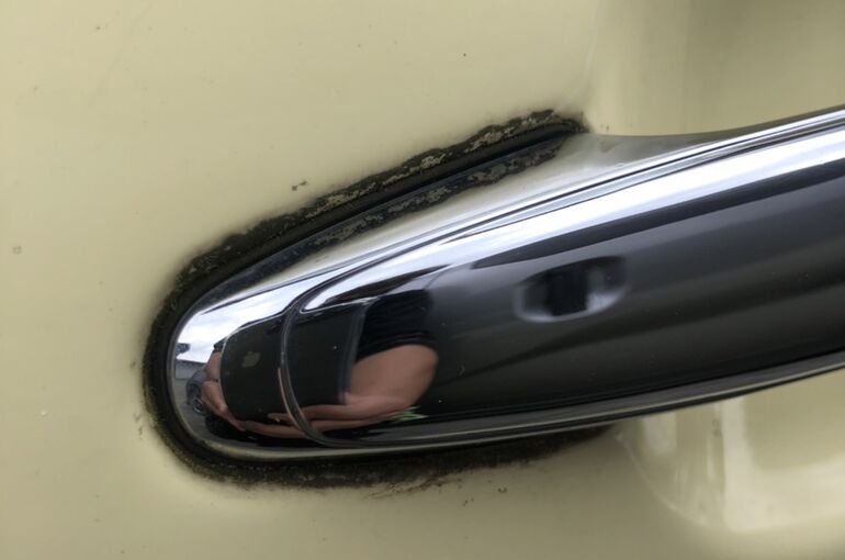 A7C04FAB-0630-4EF9-98FA-92FDE2F5524A