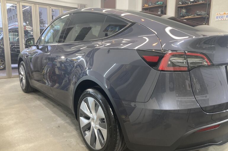 15264337-78C3-4809-BC61-31B4F840C33C